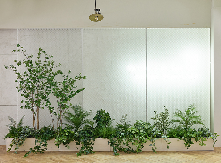 高さ121cm以上のインナーポット一覧、シンボル性のある植栽向け